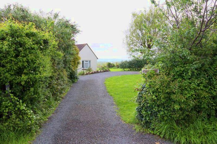 2 Bedroom Detached Bungalow To Rent In Cranham Lane, Gloucester, GL3