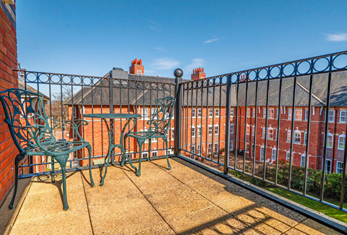 3 Bedroom Apartment For Sale In Humphris Place, Cheltenham, Gloucestershire, GL53