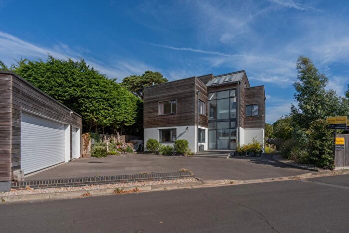 6 Bedroom Detached House To Rent In Wittering Road, Hayling Island, PO11
