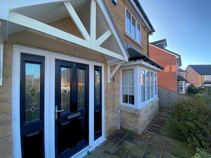 5 Bedroom Detached House To Rent In Huntington Close, Bowgreave, Preston, PR3