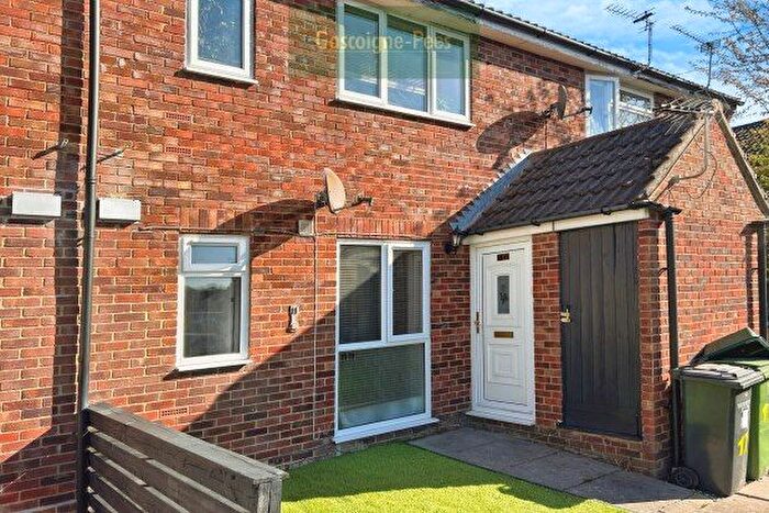 1 Bedroom Maisonette To Rent In Montserrat Place, Basingstoke, RG24