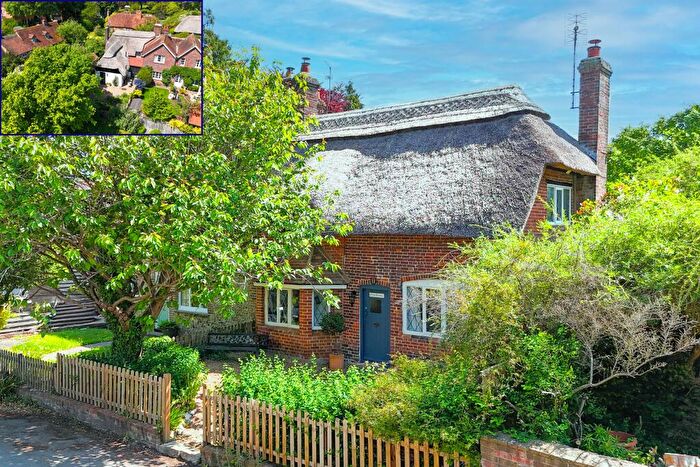 3 Bedroom Cottage For Sale In Monks Risborough, Buckinghamshire, HP27