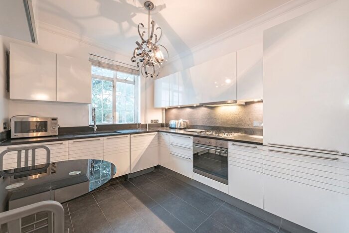 1 Bedroom Flat To Rent In Hendon Way, London, NW2