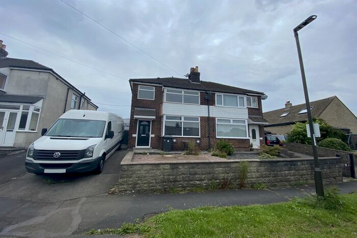 3 Bedroom Semi-Detached House To Rent In Beresford Road, Chapel-En-Le-Frith, High Peak, SK23