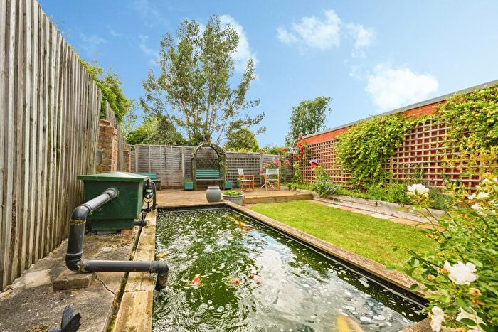2 Bedroom Detached Bungalow For Sale In Charminster Road, Worcester Park, KT4
