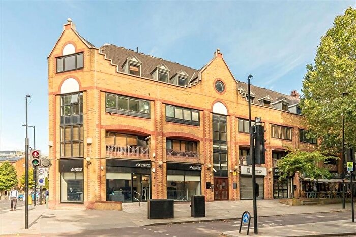 1 Bedroom Flat For Sale In Blackfriars Road, Southwark, SE1
