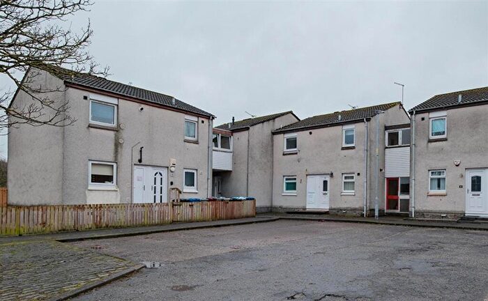 1 Bedroom Apartment For Sale In Rannoch Avenue, Hamilton, ML3