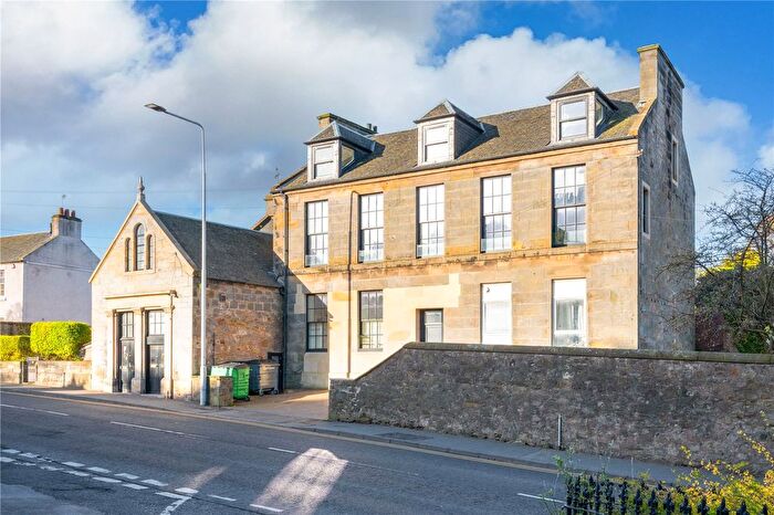 2 Bedroom Flat For Sale In City Road, St. Andrews, Fife, KY16