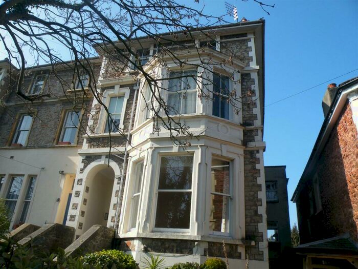 2 Bedroom Flat To Rent In Abbotsford Road, Redland, Bristol, BS6