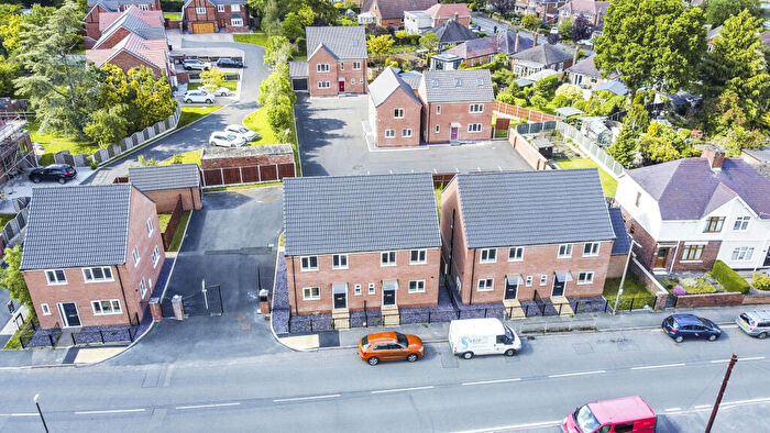 27 Bedroom Terraced House For Sale In - Old School Court, Loscoe-Denby Lane, Heanor, Derbyshire, DE75