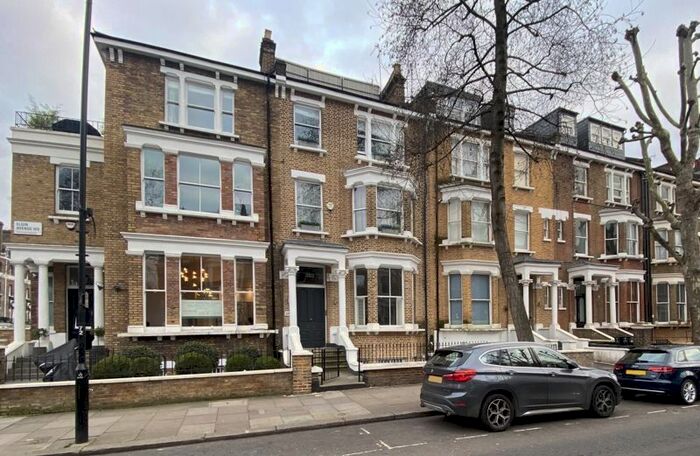 1 Bedroom Flat To Rent In Elgin Avenue, London, W9