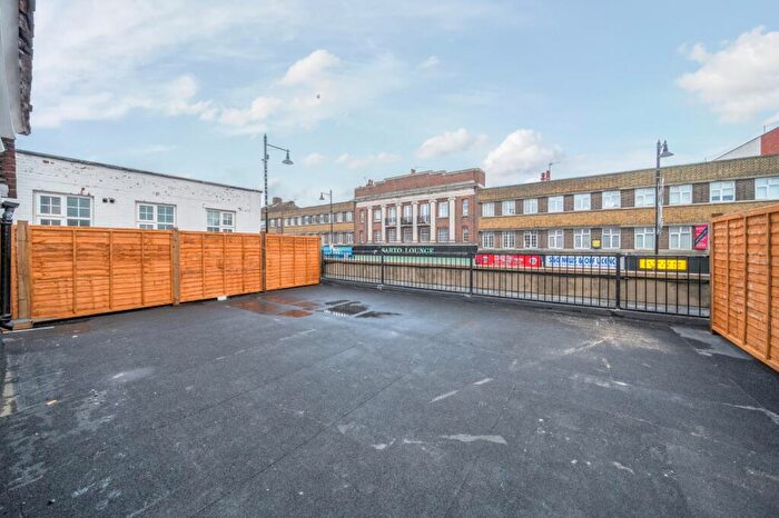 3 Bedroom Flat To Rent In Sidcup High Street Sidcup, DA14
