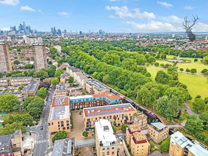 1 Bedroom Flat For Sale In Gun Wharf, Bow, E3