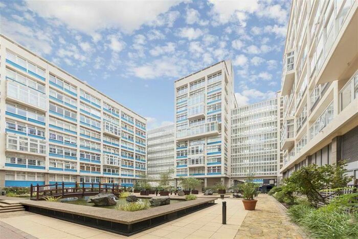 1 Bedroom Flat To Rent In Newington Causeway, London, SE1