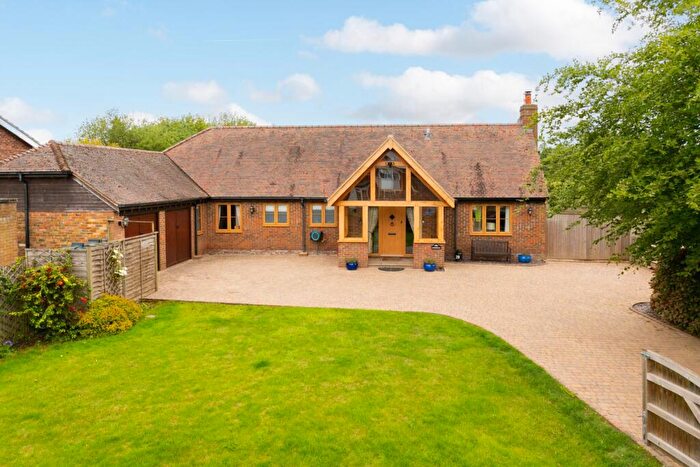 3 Bedroom Bungalow For Sale In Rowsham Road, Bierton, Aylesbury, Buckinghamshire, HP22