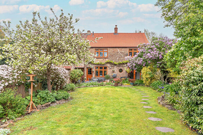 3 Bedroom End Of Terrace House For Sale In Richmond Road Cottages, Mangotsfield, BS16