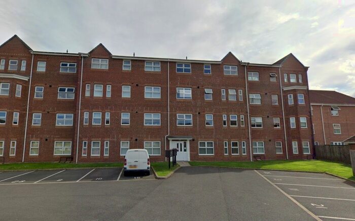 2 Bedroom Flat To Rent In Butterworth House, Master Road, Thornaby, Stockton-On-Tees, North Yorkshire, TS17