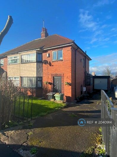3 Bedroom Semi-Detached House To Rent In William Street, Leeds, LS27