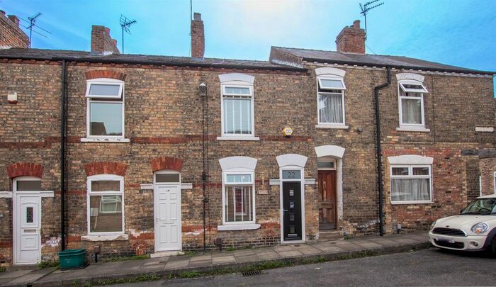 2 Bedroom Terraced House To Rent In Albany Street, York, YO26