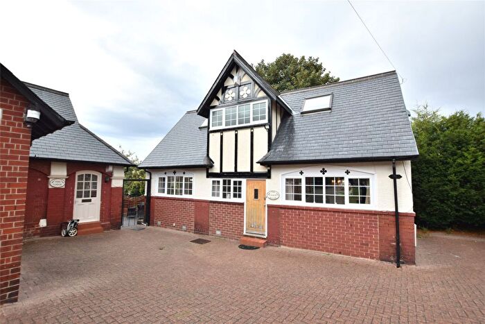 2 Bedroom Detached House To Rent In The Drive, Low Fell, NE9