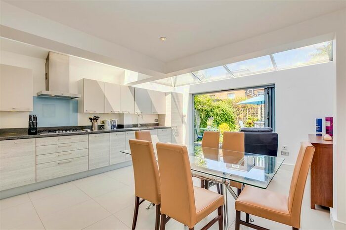 4 Bedroom Terraced House To Rent In Reckitt Road, London, W4