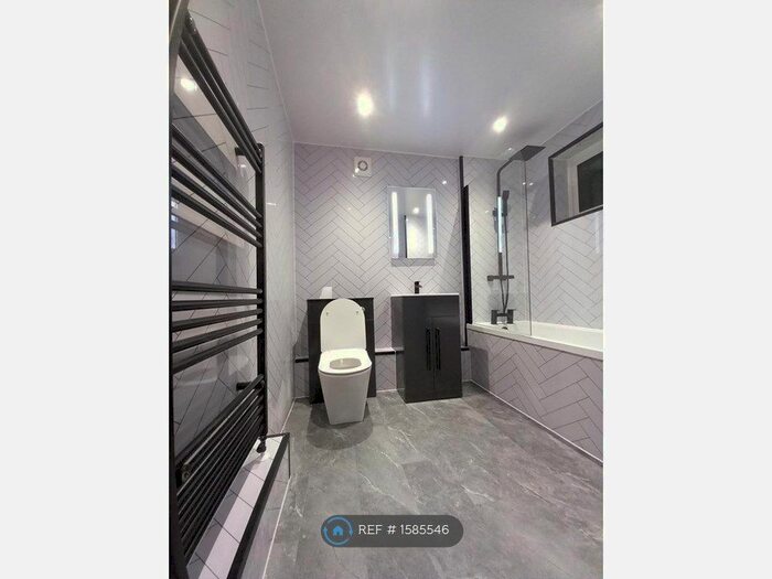 3 Bedroom Terraced House To Rent In Walsall Street, Salford, M6