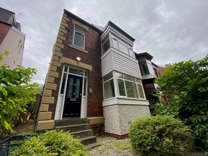 Studio To Rent In Cliffefield Road, Meersbrook, S8