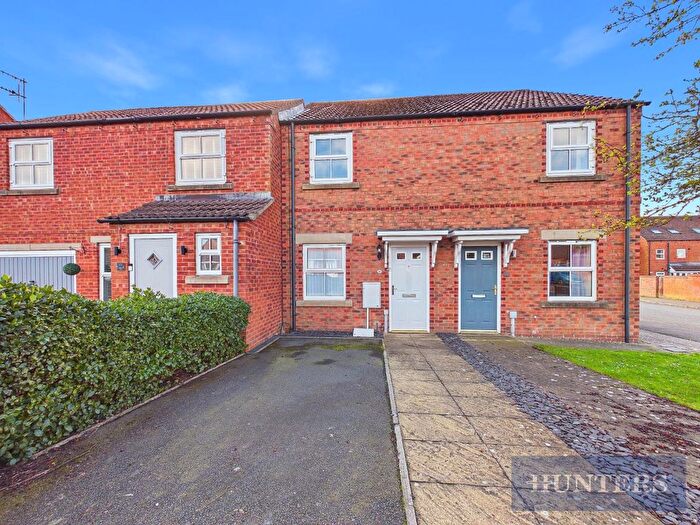 2 Bedroom Terraced House For Sale In Centurion Way, Scarborough, YO12