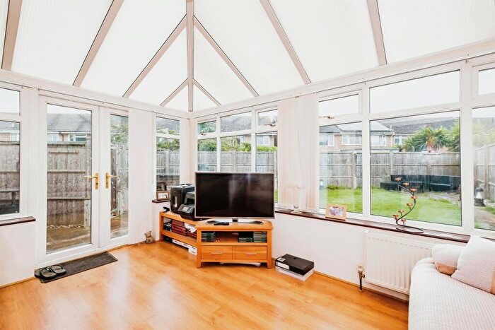 3 Bedroom End Of Terrace House For Sale In Longships, Littlehampton, BN17