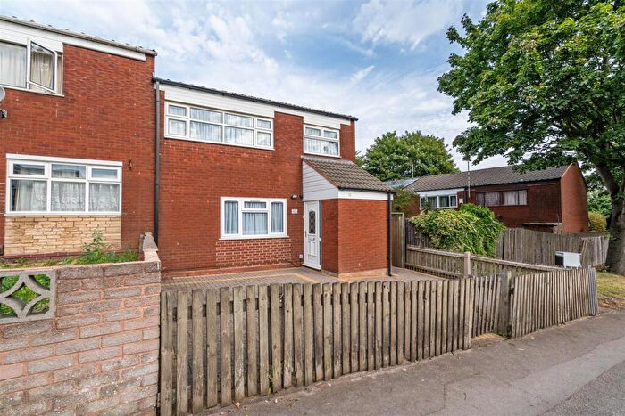 4 Bedroom Terraced House To Rent In Goode Avenue, Birmingham, B18