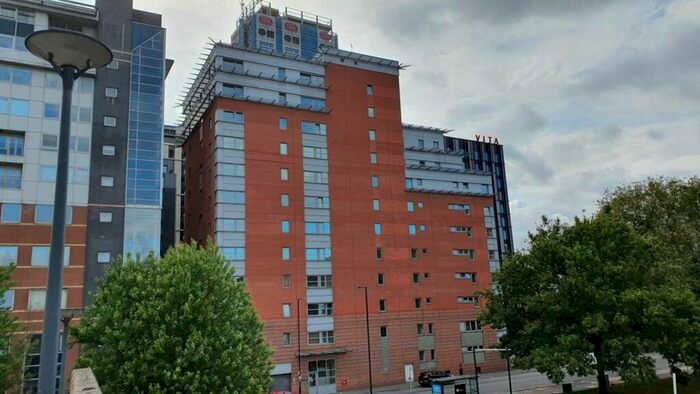 2 Bedroom Apartment To Rent In Montana House, Princess St, M1