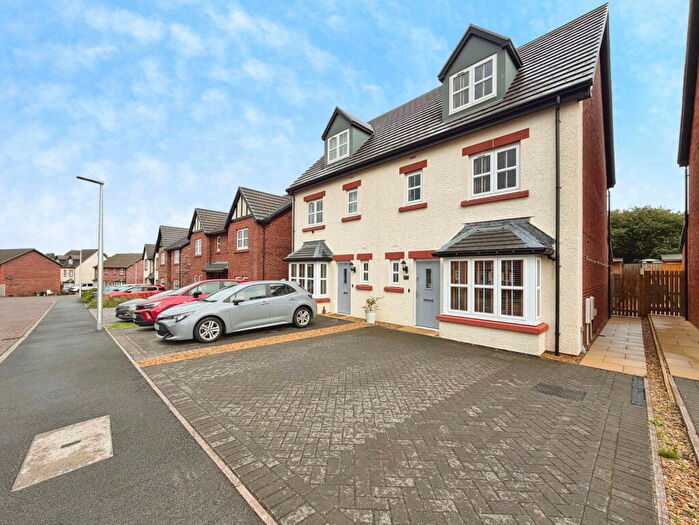 4 Bedroom Town House For Sale In Haydock Drive, The Ridings, Carlisle, CA2