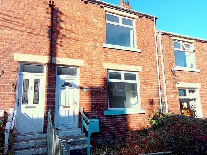 2 Bedroom Terraced House To Rent In Lister Avenue, Ryton, NE40