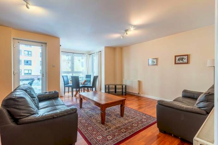 1 Bedroom Flat To Rent In Portland Gardens, Edinburgh, EH6
