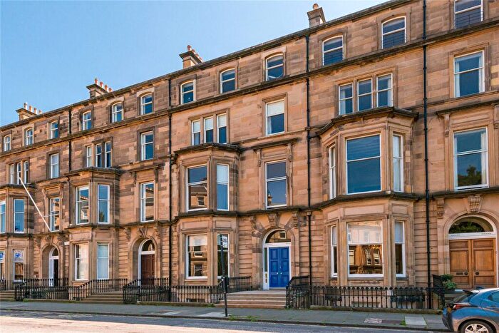 2 Bedroom Apartment For Sale In Drumsheugh Gardens, Edinburgh, Midlothian, EH3