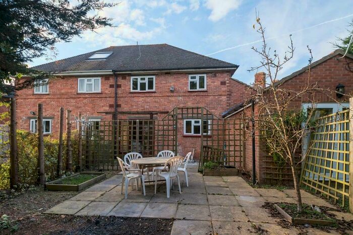 5 Bedroom Semi-Detached House To Rent In Peat Moors, Headington, Hmo Ready Sharers, OX3