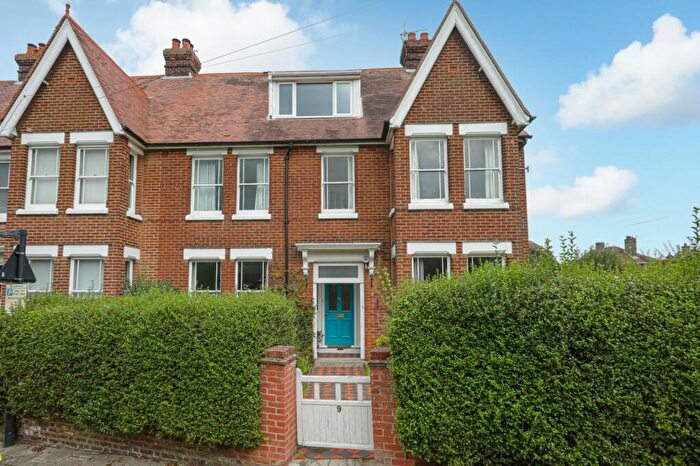 5 Bedroom Semi Detached House For Sale In South Canterbury Road, Canterbury, Kent, CT1