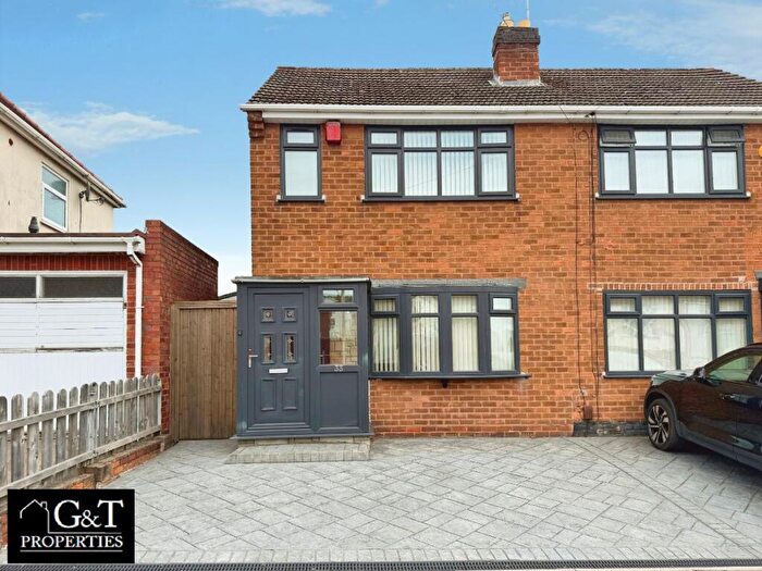 2 Bedroom Semi Detached House For Sale In Cradley Road, Dudley, DY2