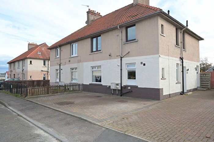 2 Bedroom Flat For Sale In Kennington Avenue, Loanhead, Edinburgh, EH20