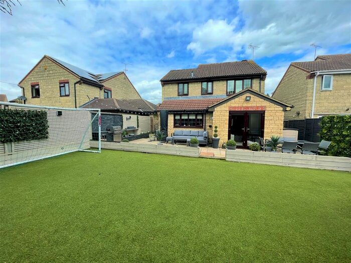 4 Bedroom Detached House For Sale In Reeds, Cricklade, Wiltshire, SN6