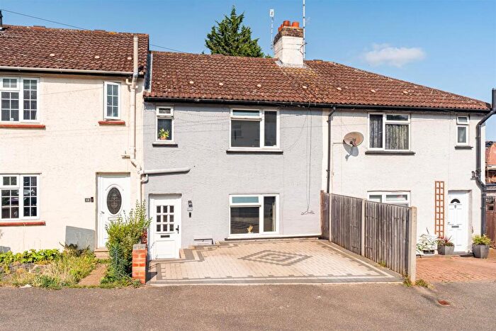 3 Bedroom Terraced House For Sale In Clyde Terrace, Hertford, SG13