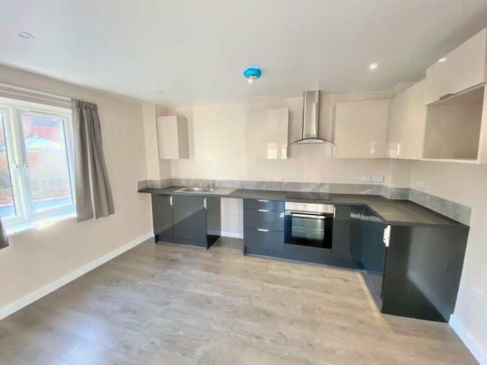 2 Bedroom Apartment To Rent In Danelaw Court, Hinckley, LE10
