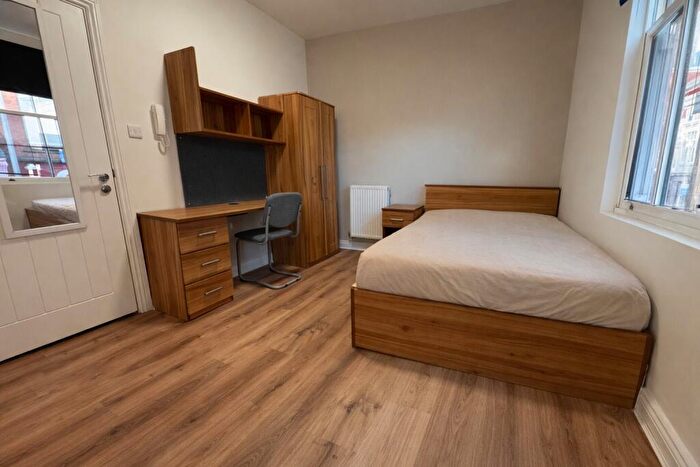 1 Bedroom Flat To Rent In Broad Street, Nottingham, Nottinghamshire, NG1