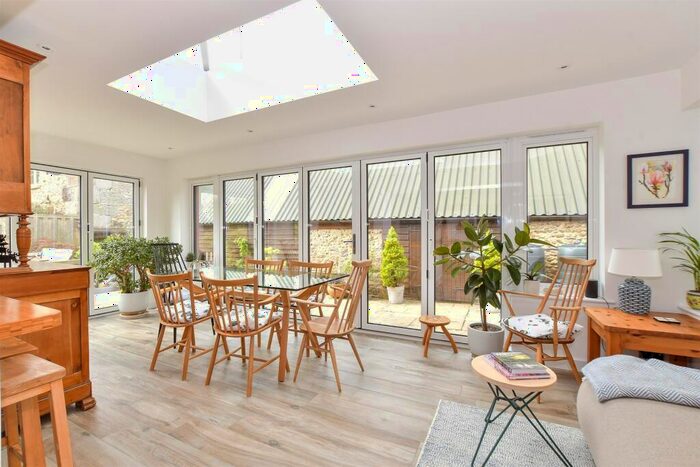 3 Bedroom Detached House For Sale In Horringford, Isle Of Wight, PO30