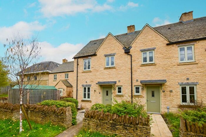 3 Bedroom Terraced House To Rent In London Road, Tetbury, Gloucestershire, GL8