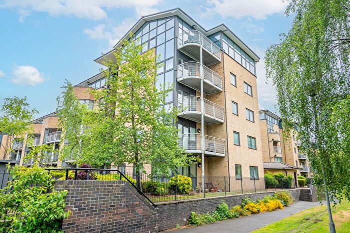 2 Bedroom Flat For Sale In Eboracum Way, York, YO31