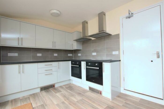 8 Bedroom House To Rent In Pulteney Gardens, Bath, BA2