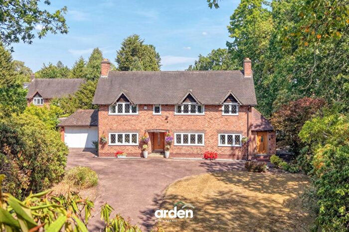 4 Bedroom Detached House For Sale In Four Ashes Road, Bentley Heath, B93