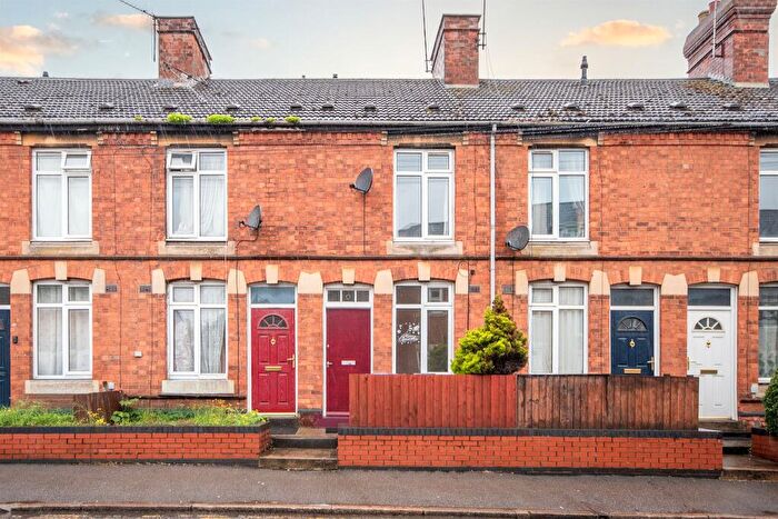 2 Bedroom Terraced House For Sale In Victoria Street, Kettering, NN16