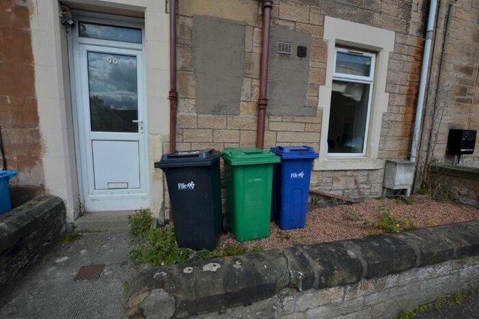 1 Bedroom Flat To Rent In Kidd Street, Kirkcaldy, KY1